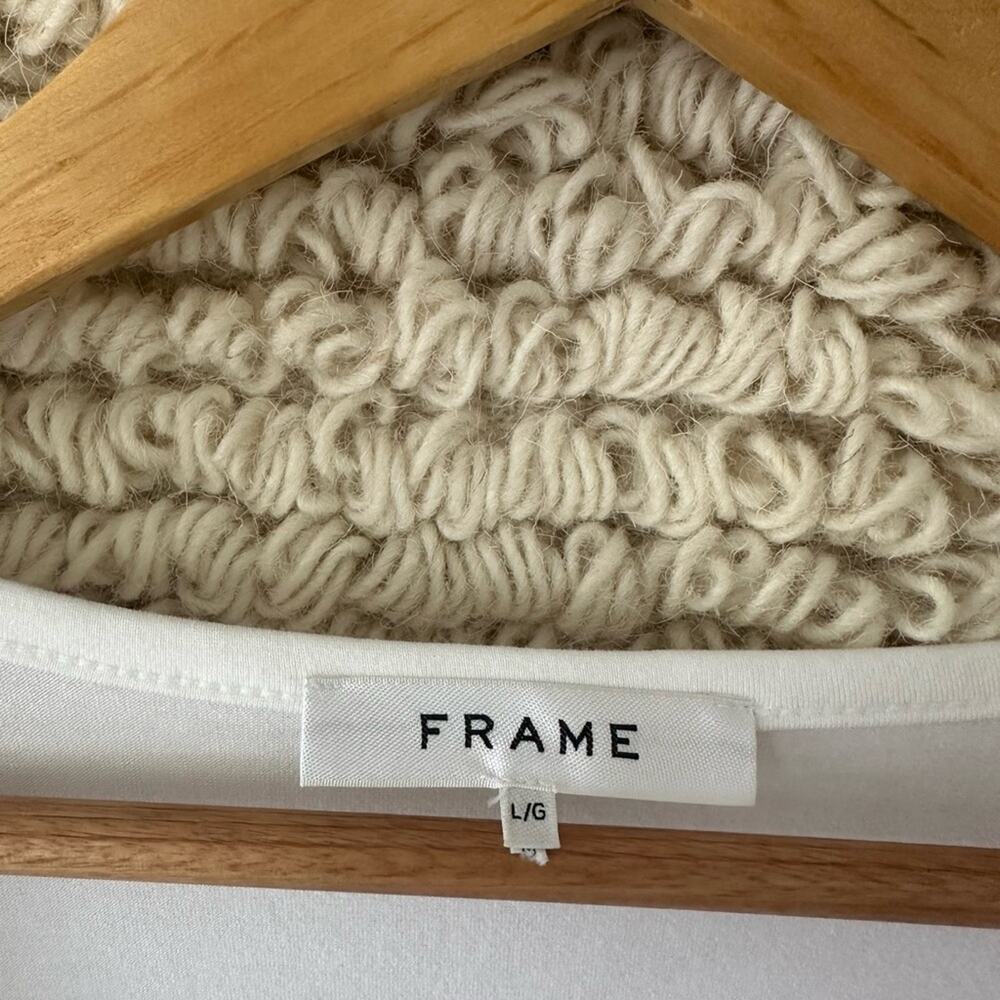 Frame Puff Sleeve Top - Picture 3 of 6